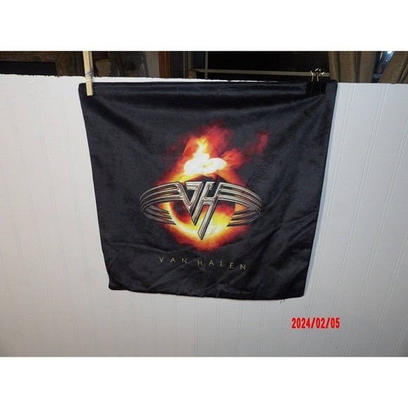 17" x 17" Square Van Halen Pillowcase Very Soft - Picture 1 of 1